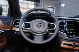 2022款沃尔沃XC90