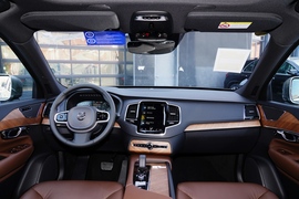 2022款沃尔沃XC90