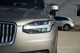 2022款沃尔沃XC90