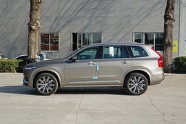 2022款沃尔沃XC90