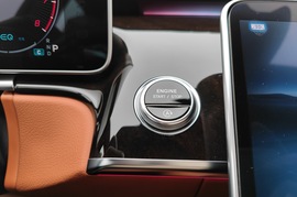 2021款梅赛德斯迈巴赫