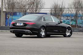 2021款梅赛德斯迈巴赫