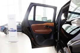 2022款沃尔沃XC90