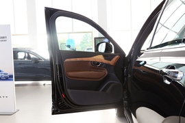 2022款沃尔沃XC90