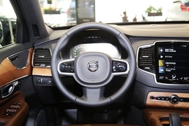 2022款沃尔沃XC90