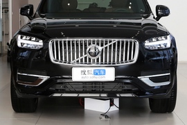 2022款沃尔沃XC90