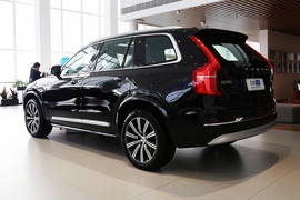 2022款沃尔沃XC90