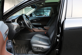 2022款丰田凌放HARRIER