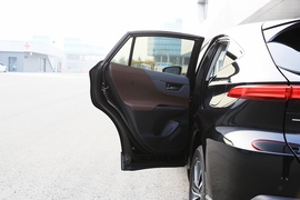 2022款丰田凌放HARRIER