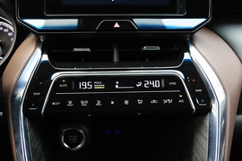 2022款丰田凌放HARRIER