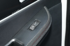 2022款东风风行T5