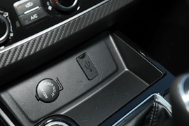 2022款东风风行T5