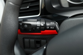 2022款东风风行T5