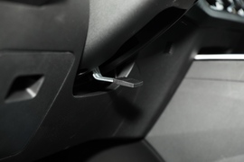 2022款东风风行T5