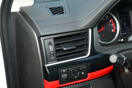 2022款东风风行T5