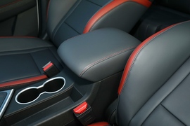 2022款东风风行T5