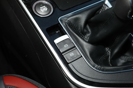 2022款东风风行T5