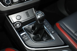 2022款东风风行T5