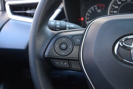 2021款丰田卡罗拉