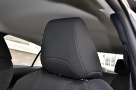 2021款丰田卡罗拉