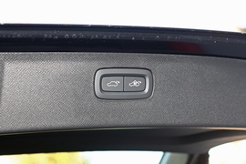 2022款沃尔沃XC90