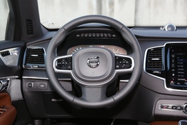 2022款沃尔沃XC90