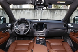2022款沃尔沃XC90
