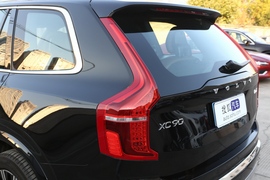 2022款沃尔沃XC90