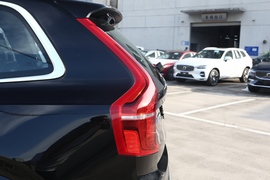 2022款沃尔沃XC90