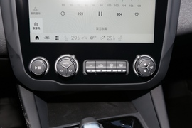 2022款领克03