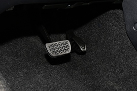 2022款丰田YARiS