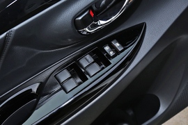 2022款丰田YARiS
