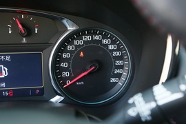 2022款雪佛兰探界者