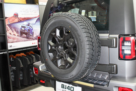 2022款北京越野BJ40