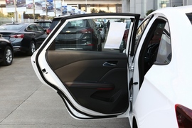 2022款雪佛兰科鲁泽