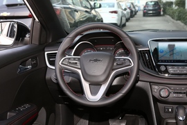 2022款雪佛兰科鲁泽