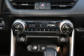 2022款丰田威兰达