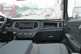 2021款长安跨越跨越者D5