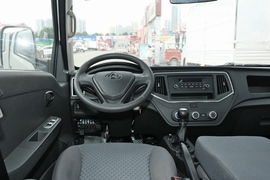 2021款长安跨越跨越者D5