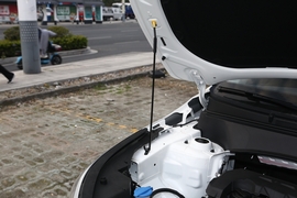 2021款起亚KX3傲跑