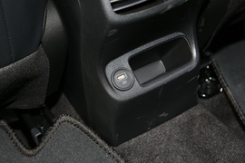 2021款起亚KX3傲跑