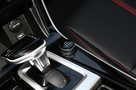 2021款起亚KX3傲跑