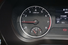 2021款起亚KX3傲跑