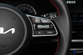 2021款起亚KX3傲跑