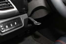 2021款起亚KX3傲跑