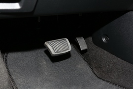 2021款起亚KX3傲跑