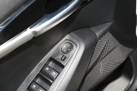 2021款起亚KX3傲跑