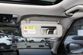 2021款起亚KX3傲跑