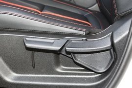 2021款起亚KX3傲跑