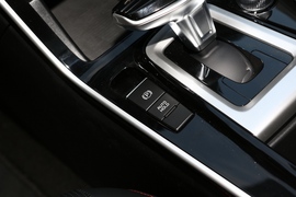 2021款起亚KX3傲跑